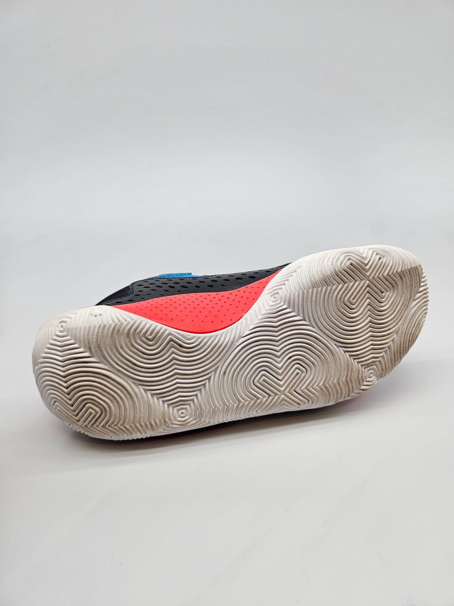 UNDER ARMOUR ORIGINAL PATIKI BR 40.5