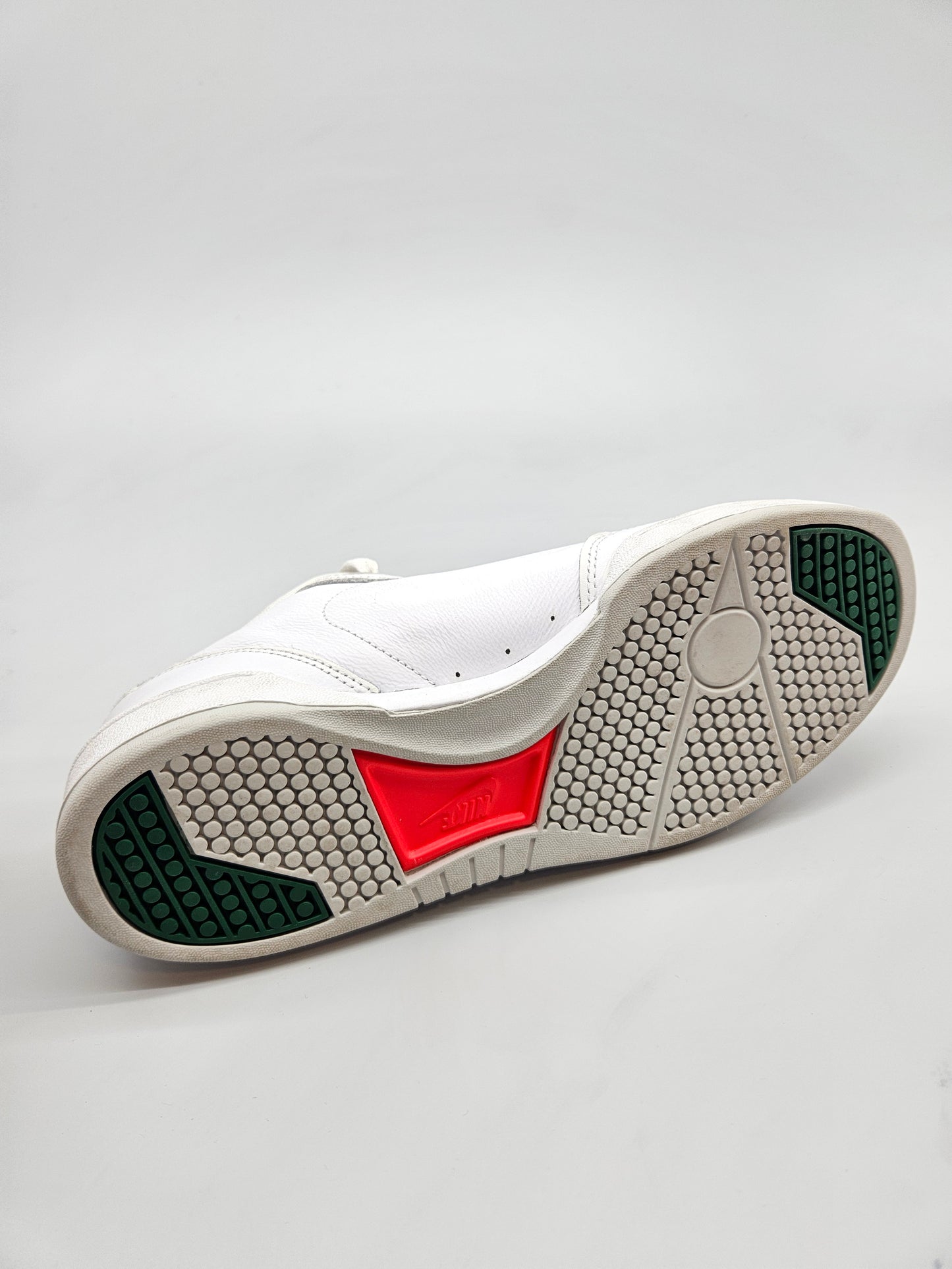 NIKE NOVI ORIGINAL PATIKI BR 43