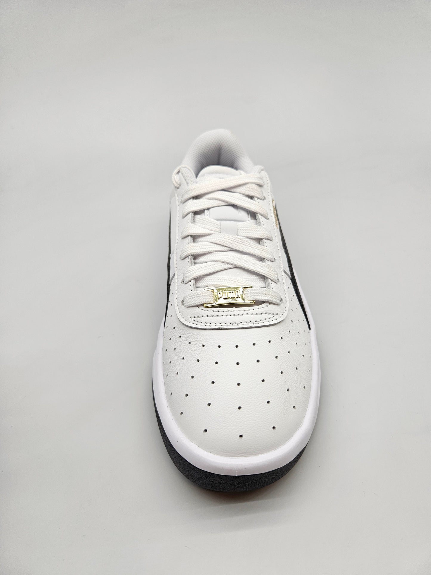 PUMA NOVI ORIGINAL PATIKI BR 42.5