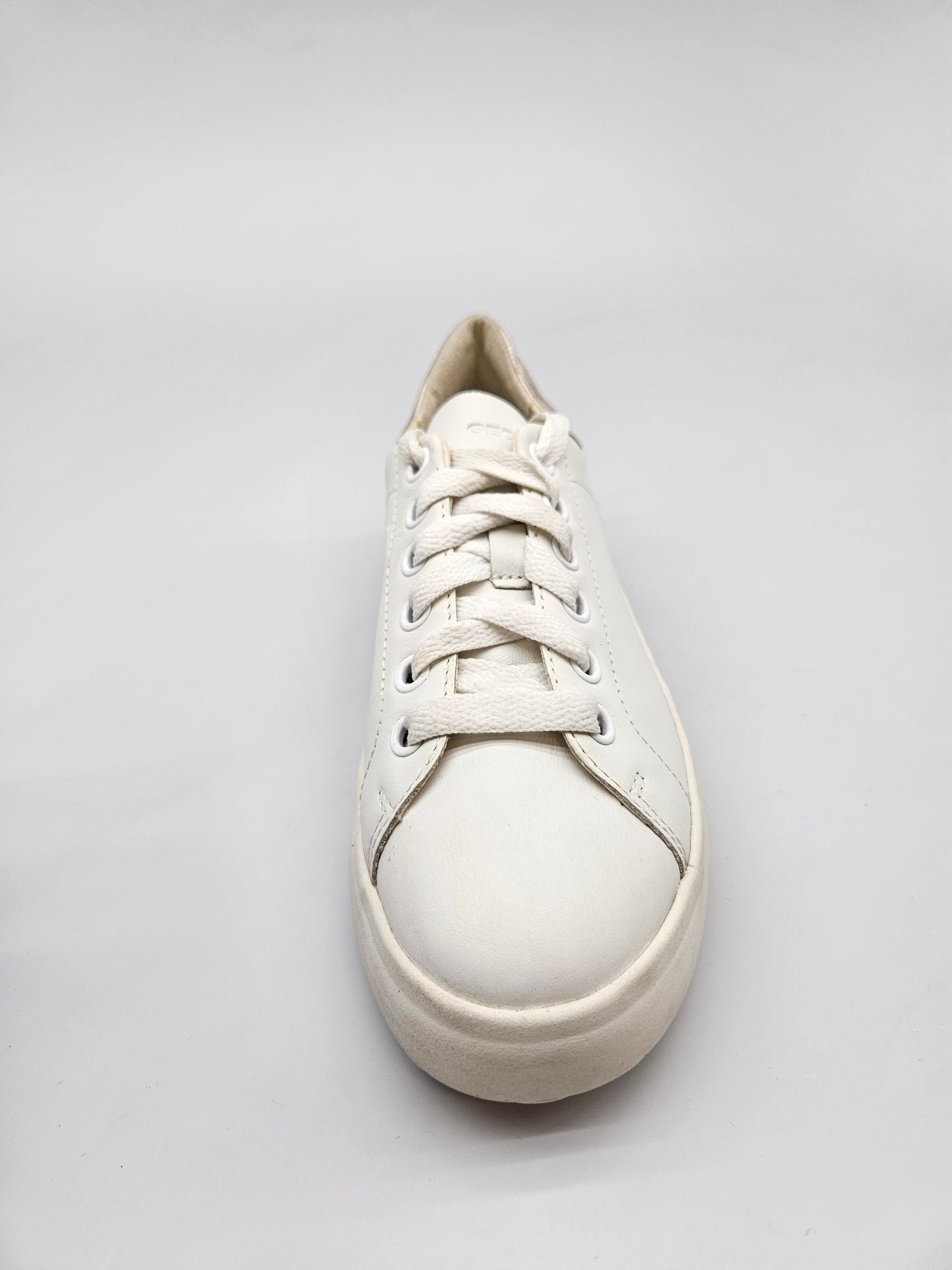 GEOX NOVI ORIGINAL PATIKI BR 36