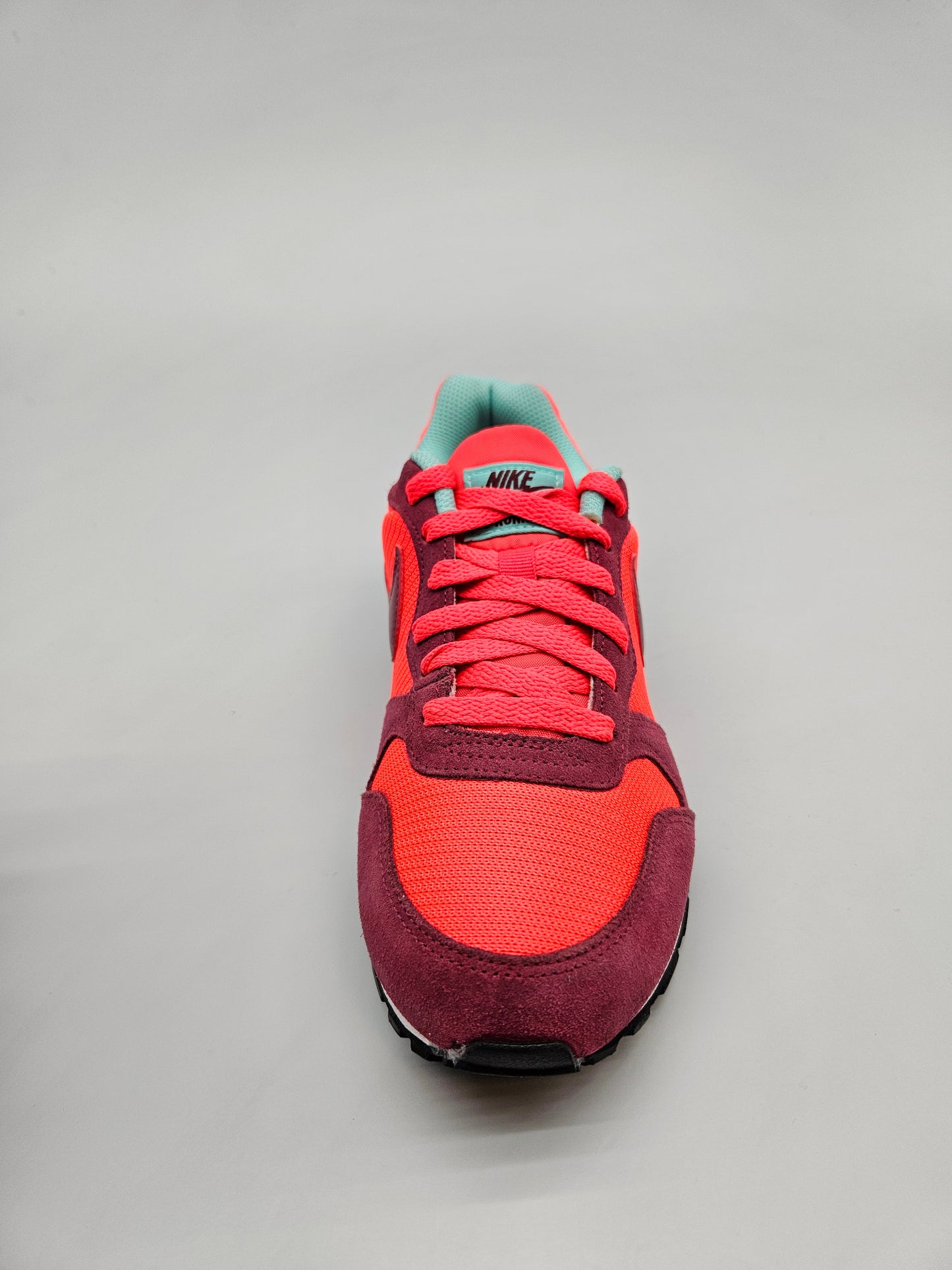 NIKE NOVI ORIGINAL PATIKI BR 38