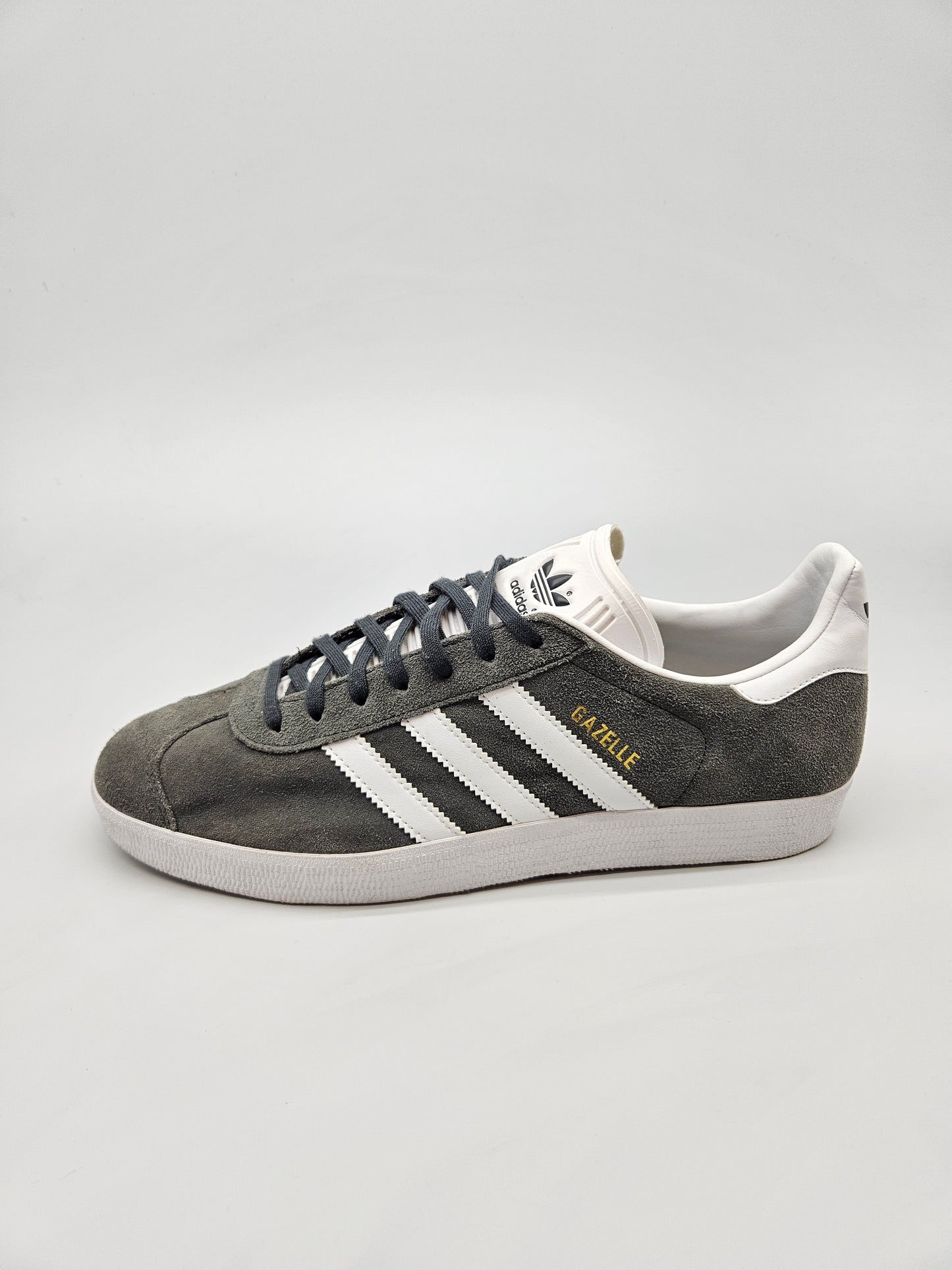 ADIDAS NOVI ORIGINAL PATIKI BR 44.5