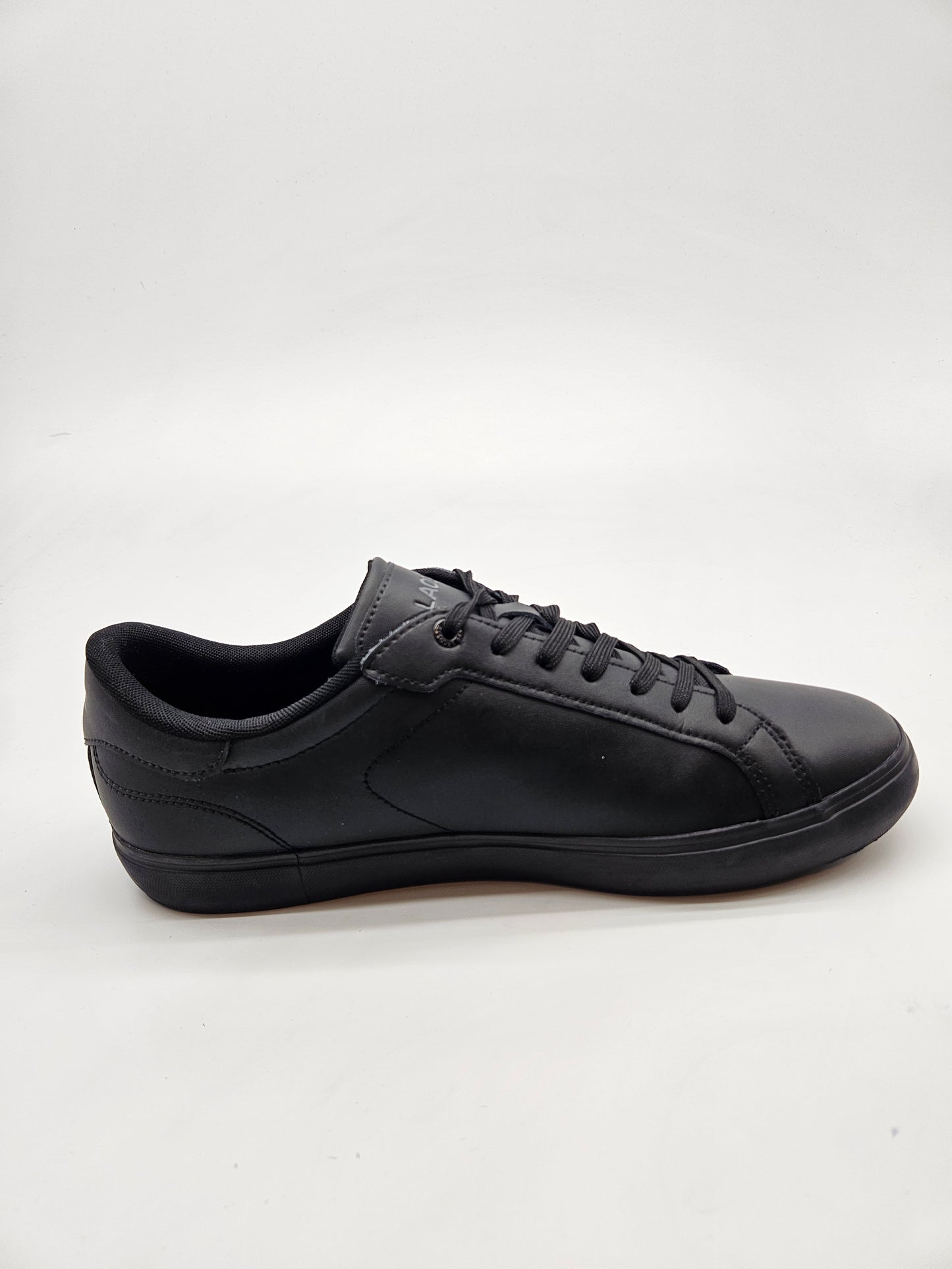 LACOSTE ORIGINAL PATIKI BR 44.5