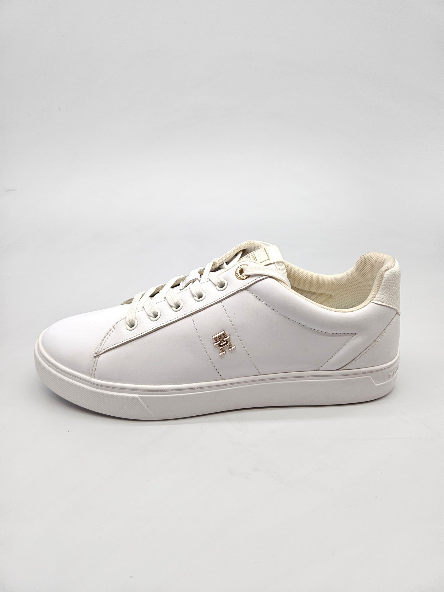TOMMY HILFIGER NOVI ORIGINAL PATIKI BR 41