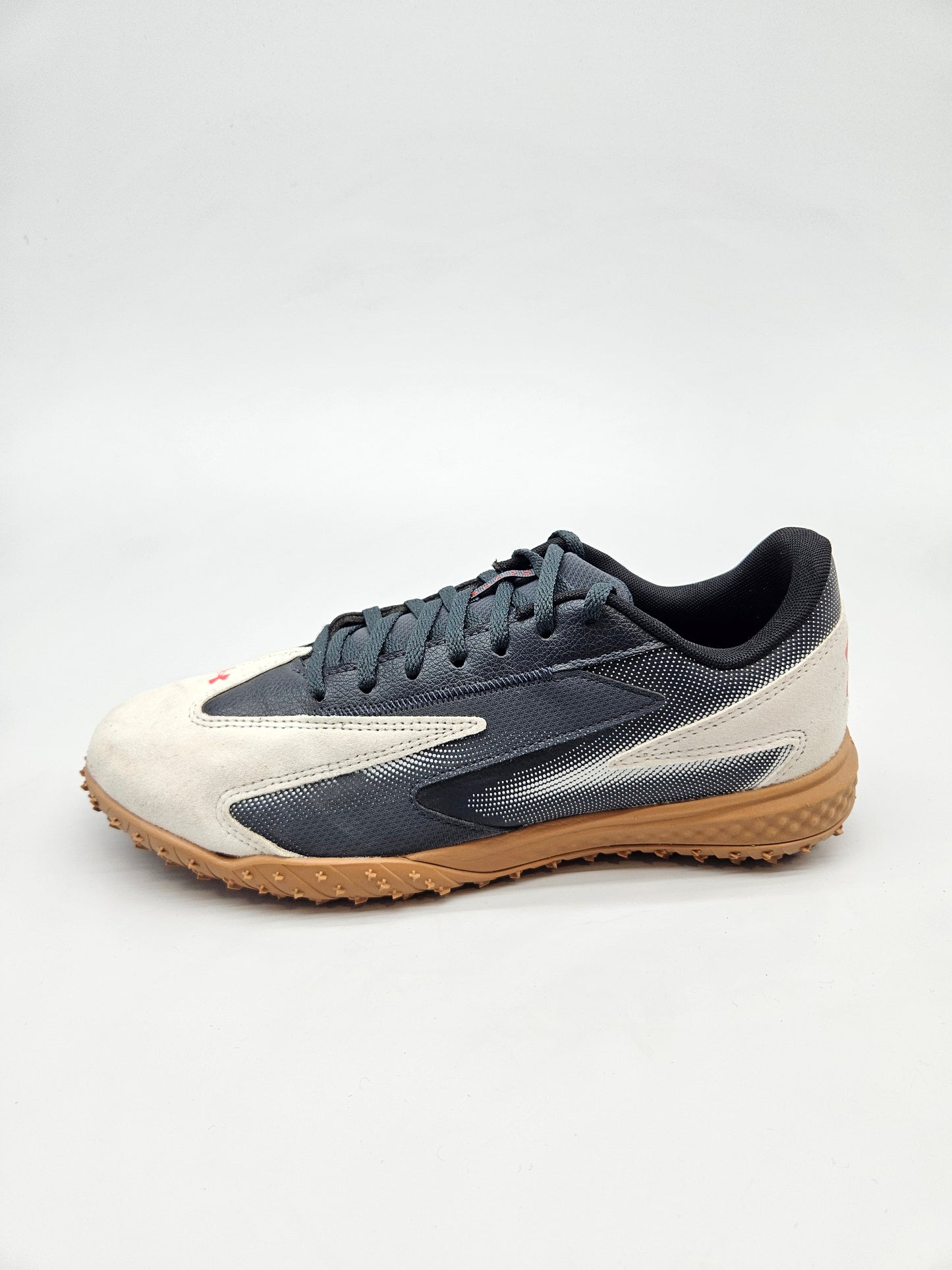 UNDER ARMOUR ORIGINAL PATIKI BR 42.5