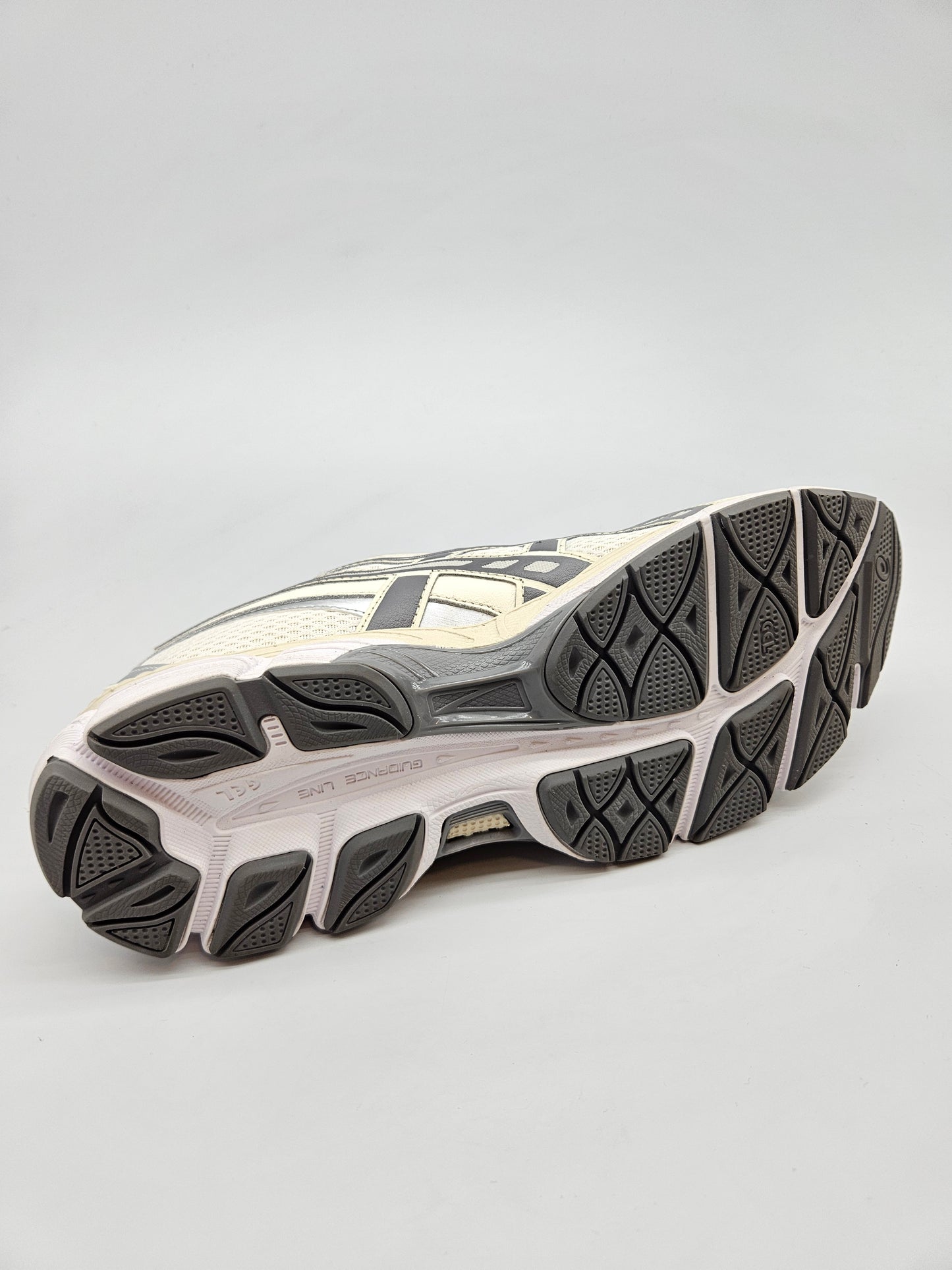 ASICS NOVI ORIGINAL PATIKI BR 45