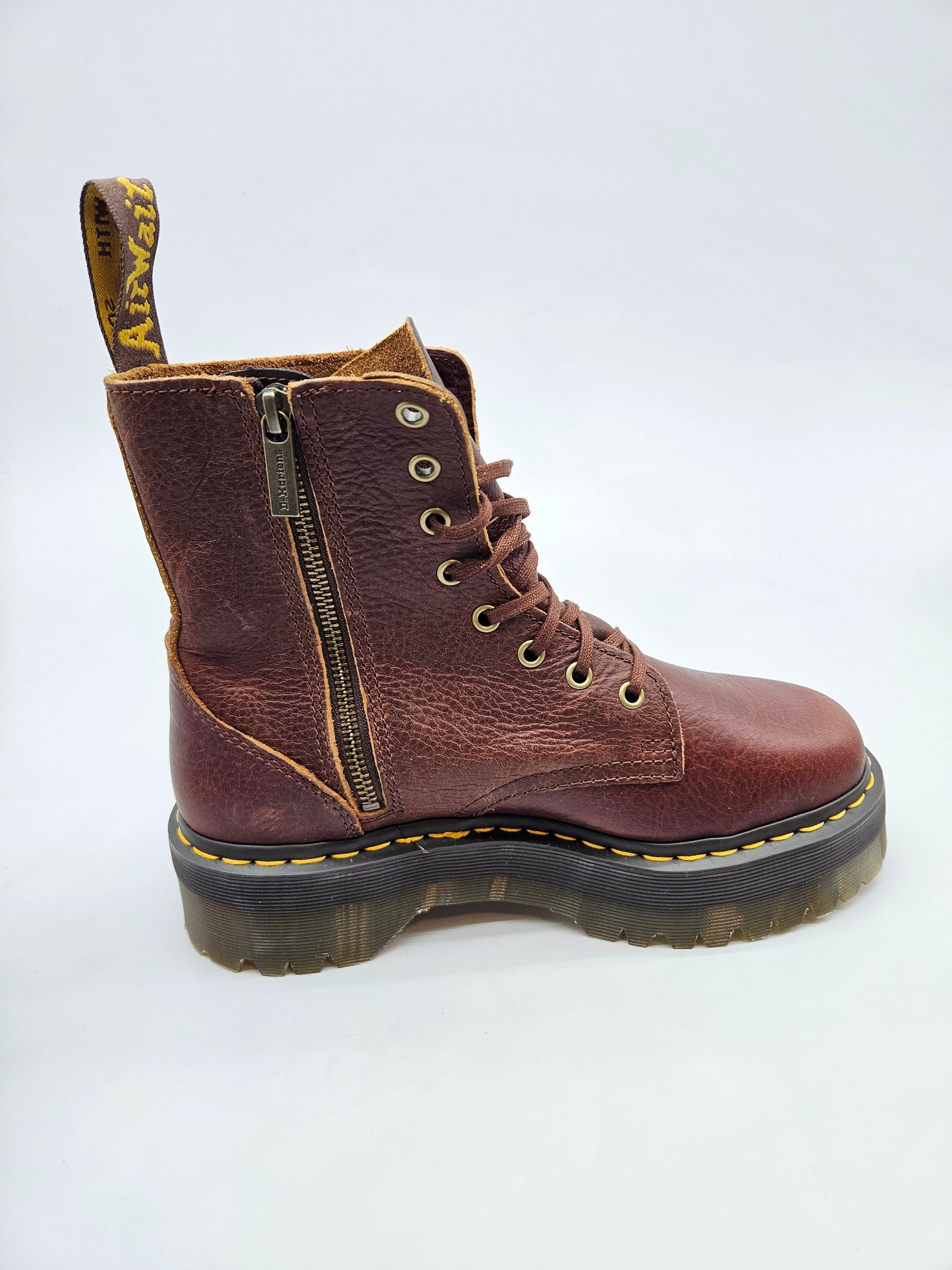 DR MARTINS NOVI ORIGINAL KOZNI CIMZI 40