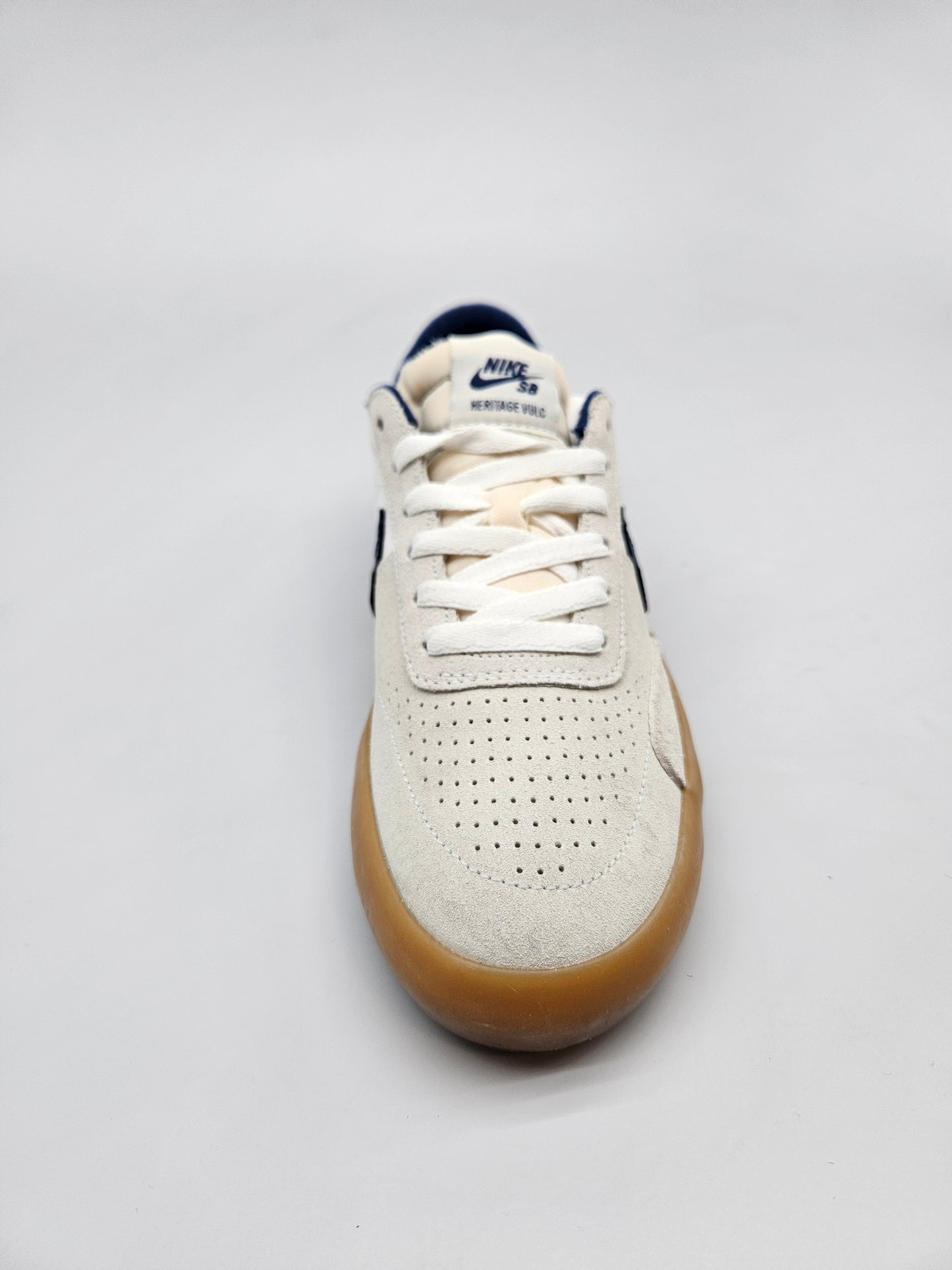NIKE NOVI ORIGINAL PATIKI BR 38.5
