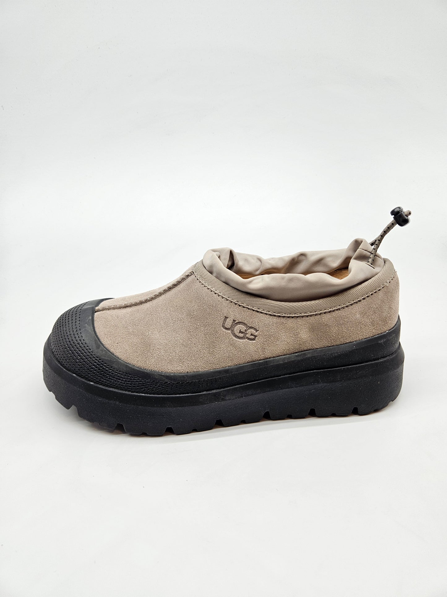 UGG NOVI ORIGINAL CEVLI BR 38