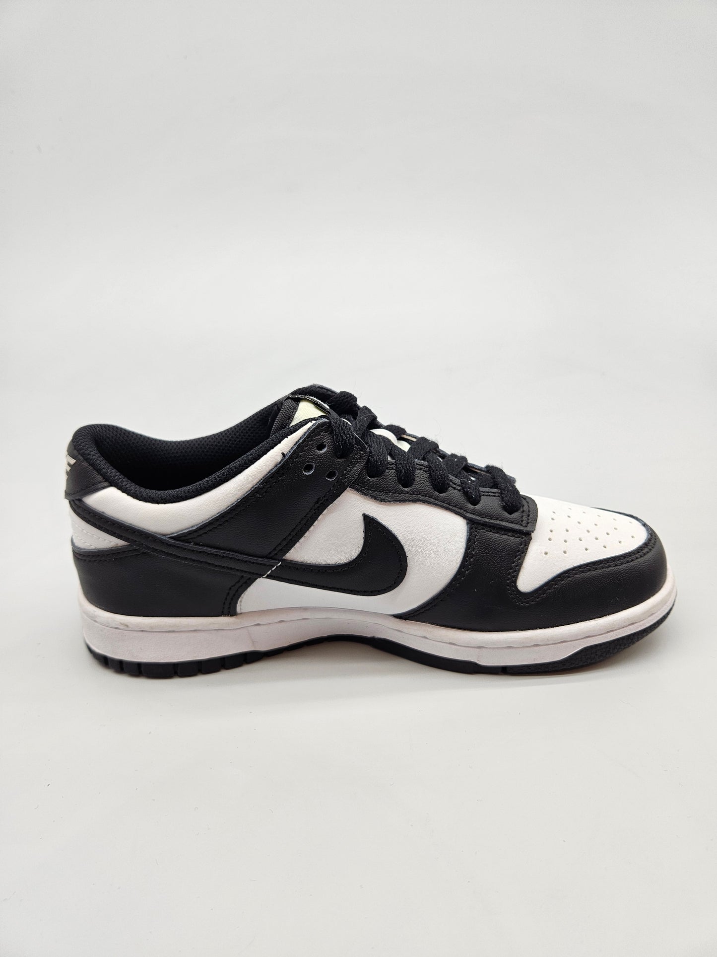 NIKE ORIGINAL PATIKI BR 38.5