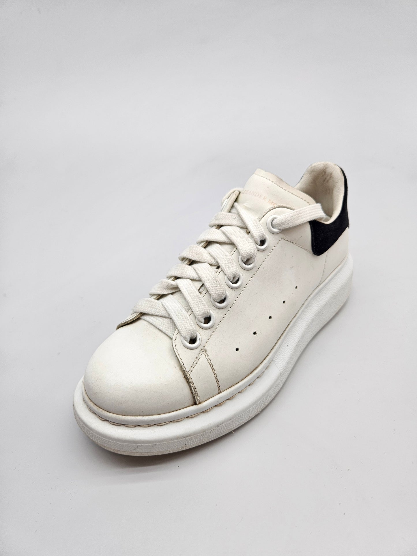 ALEXANDER MQUEEN ORIGINAL PATIKI BR 36.5