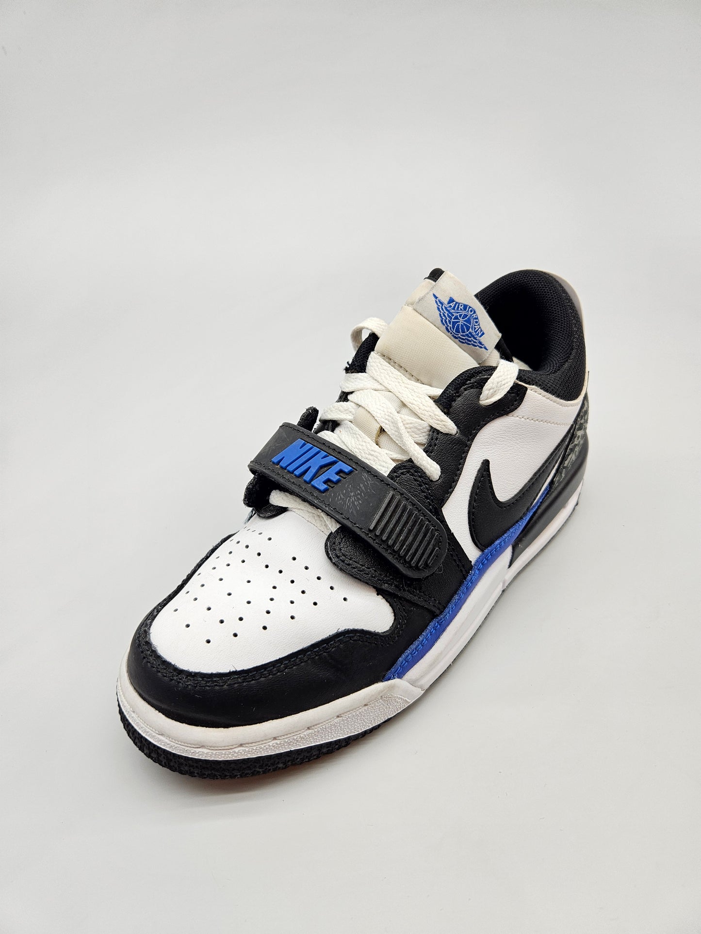 NIKE JORDAN ORIGINAL PATIKI BR 37.5