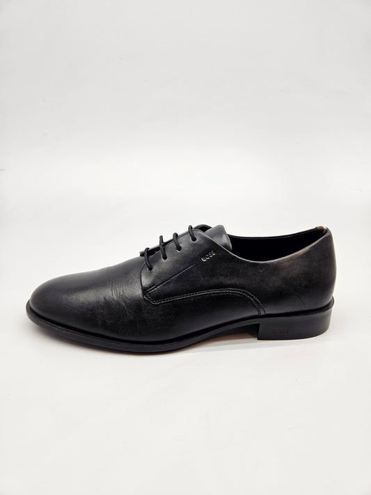 BOSS ORIGINAL KOZNI CEVLI BR 42