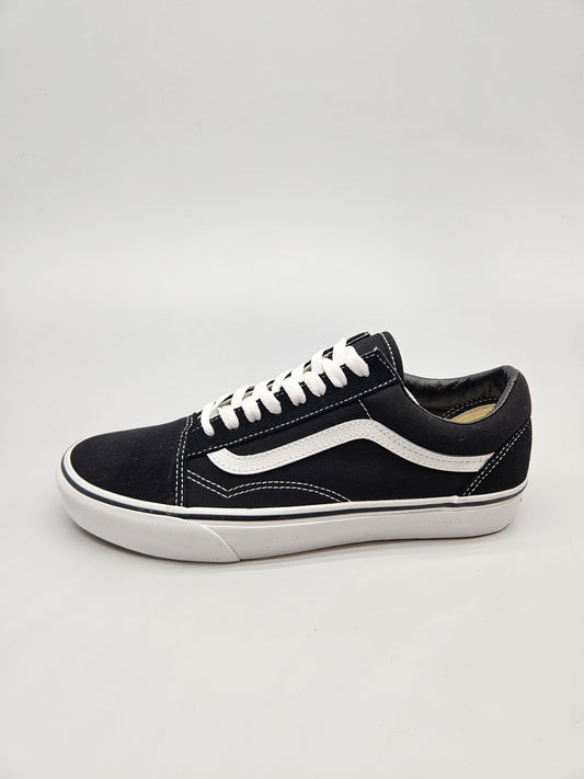 VANS NOVI ORIGINAL PATIKI BR 42