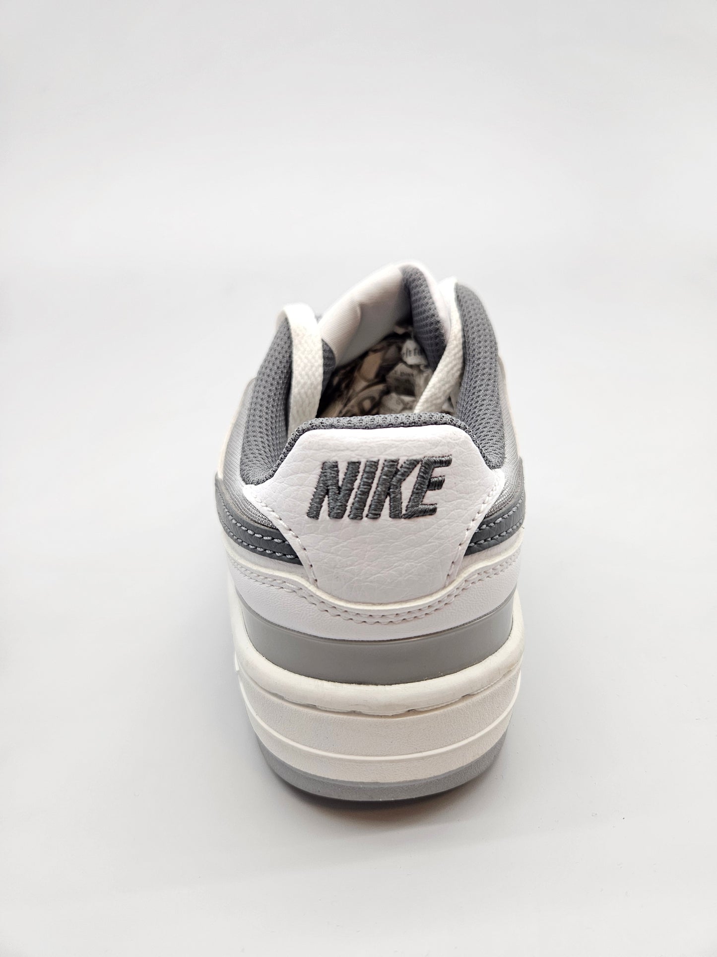 NIKE NOVI ORIGINAL PATIKI BR 38