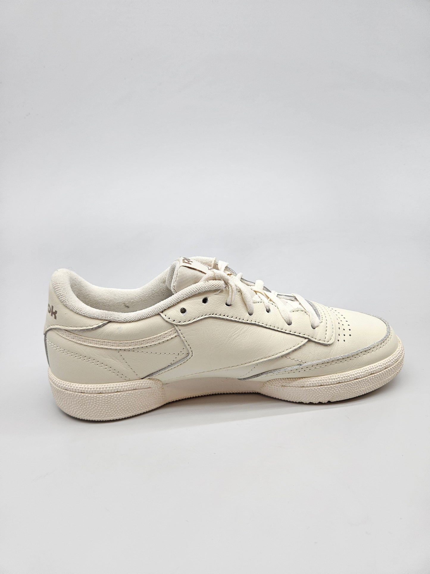REEBOK NOVI ORIGINAL PATIKI BR 37.5