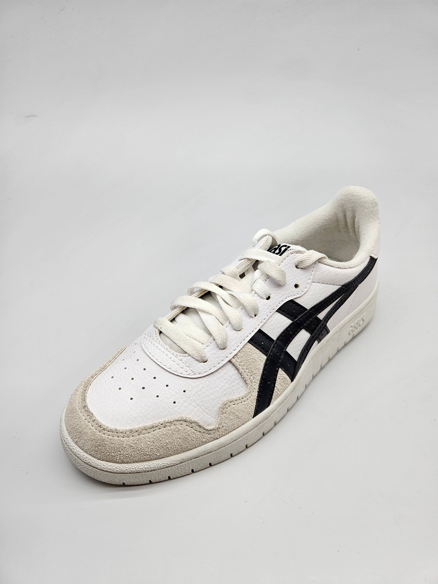 ASICS NOVI ORIGINAL PATIKI BR 41.5
