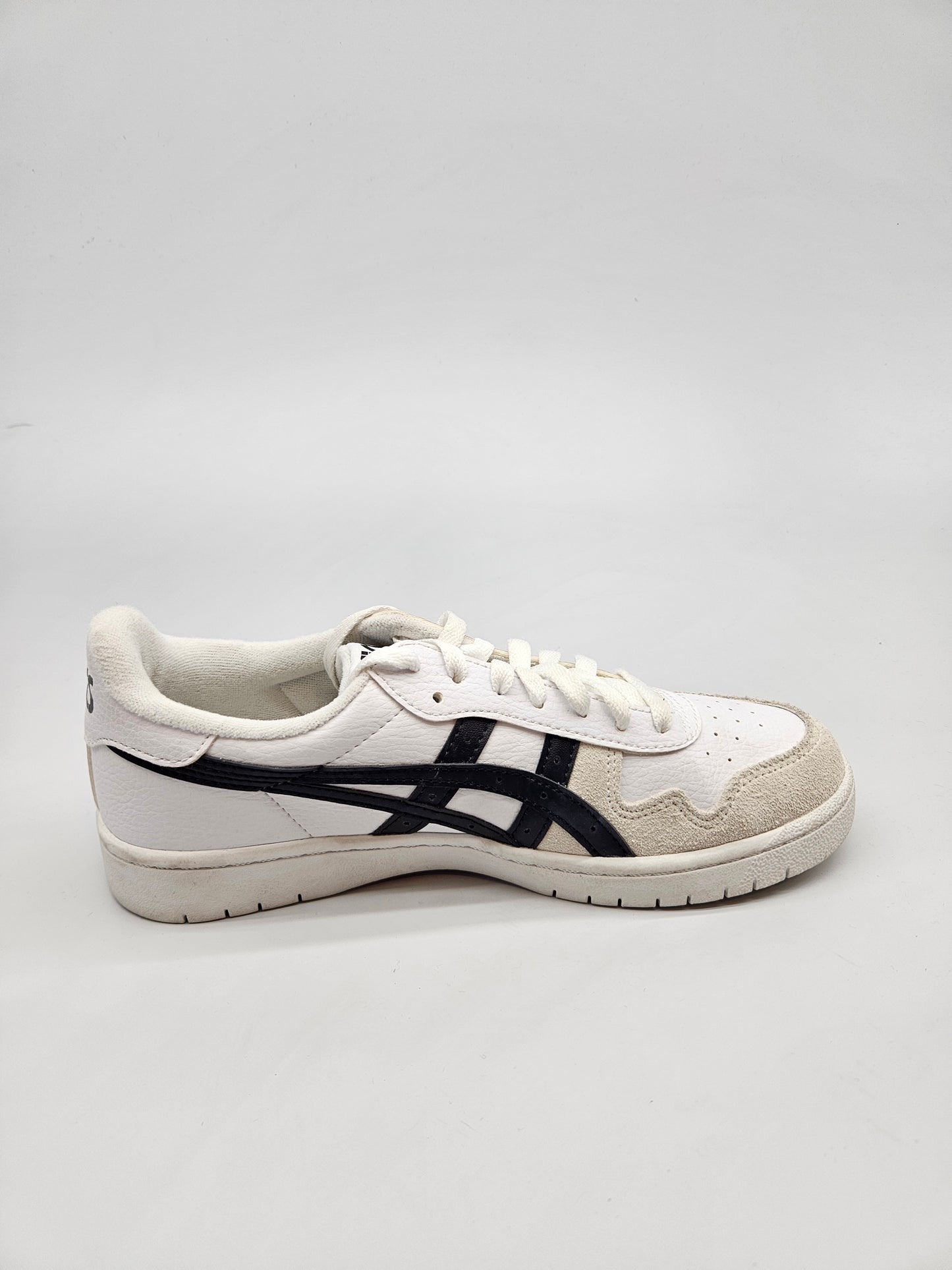 ASICS NOVI ORIGINAL PATIKI BR 41.5
