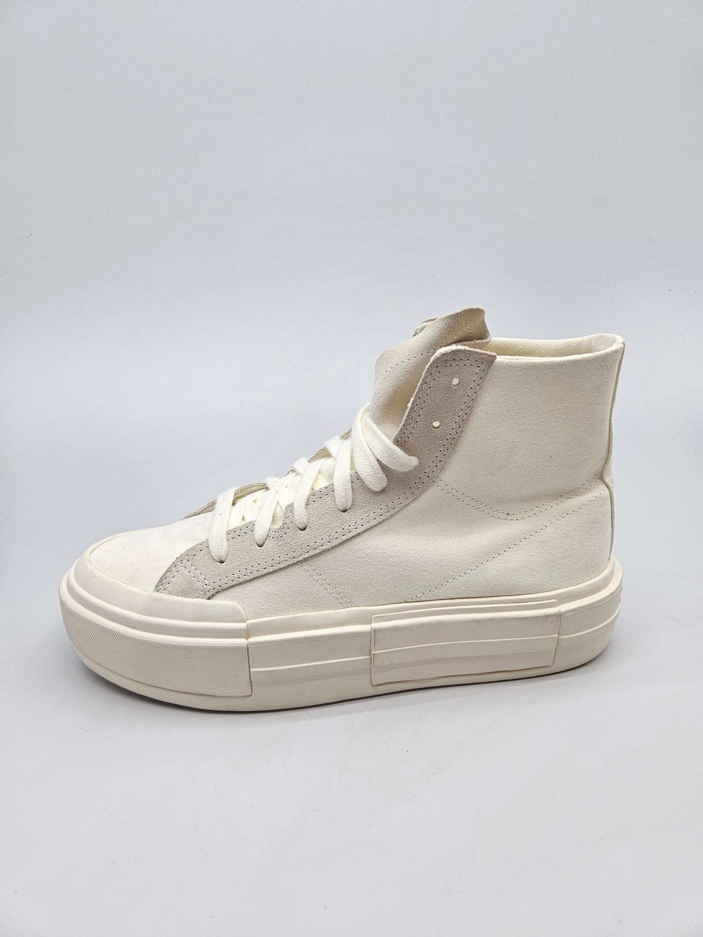 CONVERSE NOVI ORIGINAL PATIKI BR 41