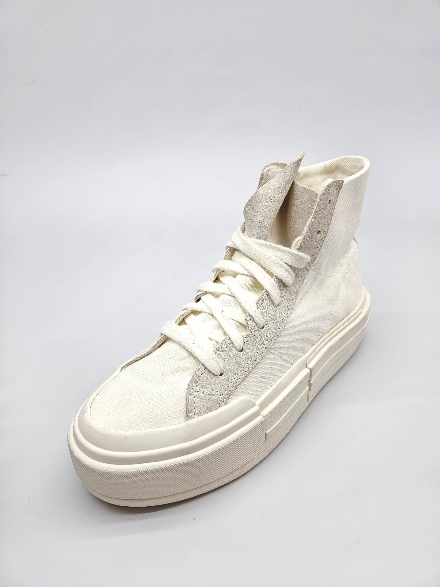 CONVERSE NOVI ORIGINAL PATIKI BR 41