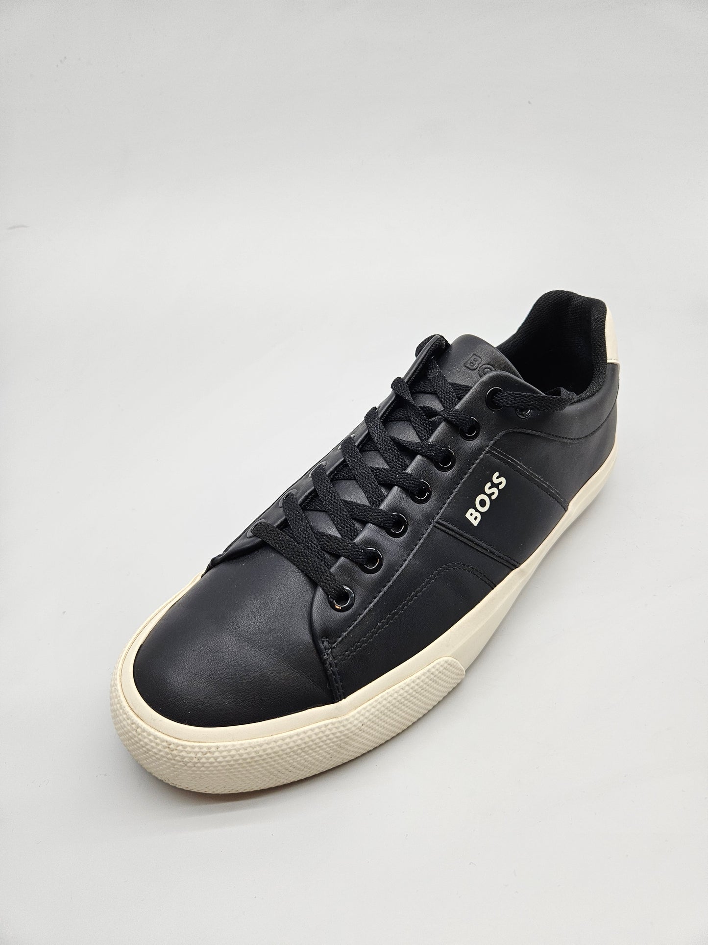 BOSS ORIGINAL KOZNI BR 44