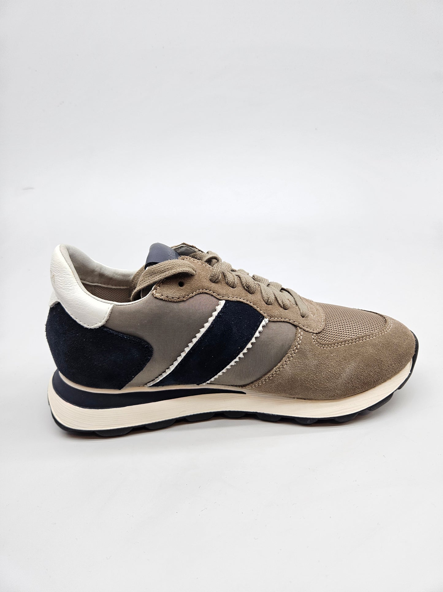 GEOX ORIGINAL PATIKI BR 39