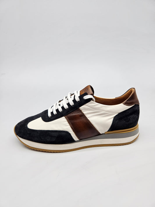 NAVYBOOT NOVI ORIGINAL PATIKI BR 42