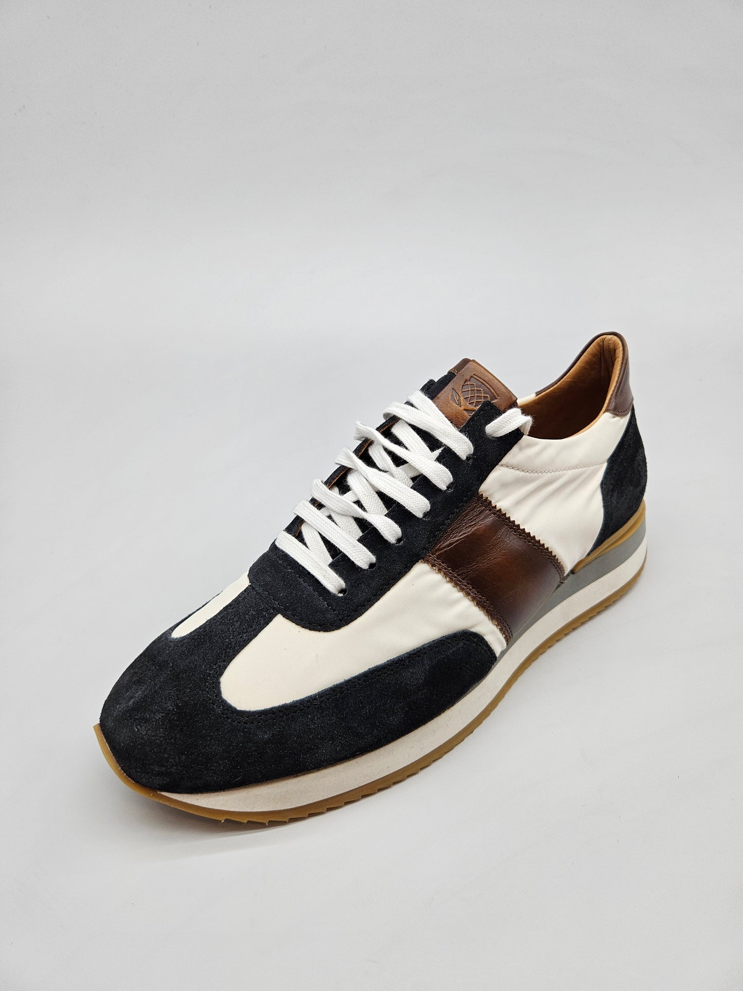 NAVYBOOT NOVI ORIGINAL PATIKI BR 42