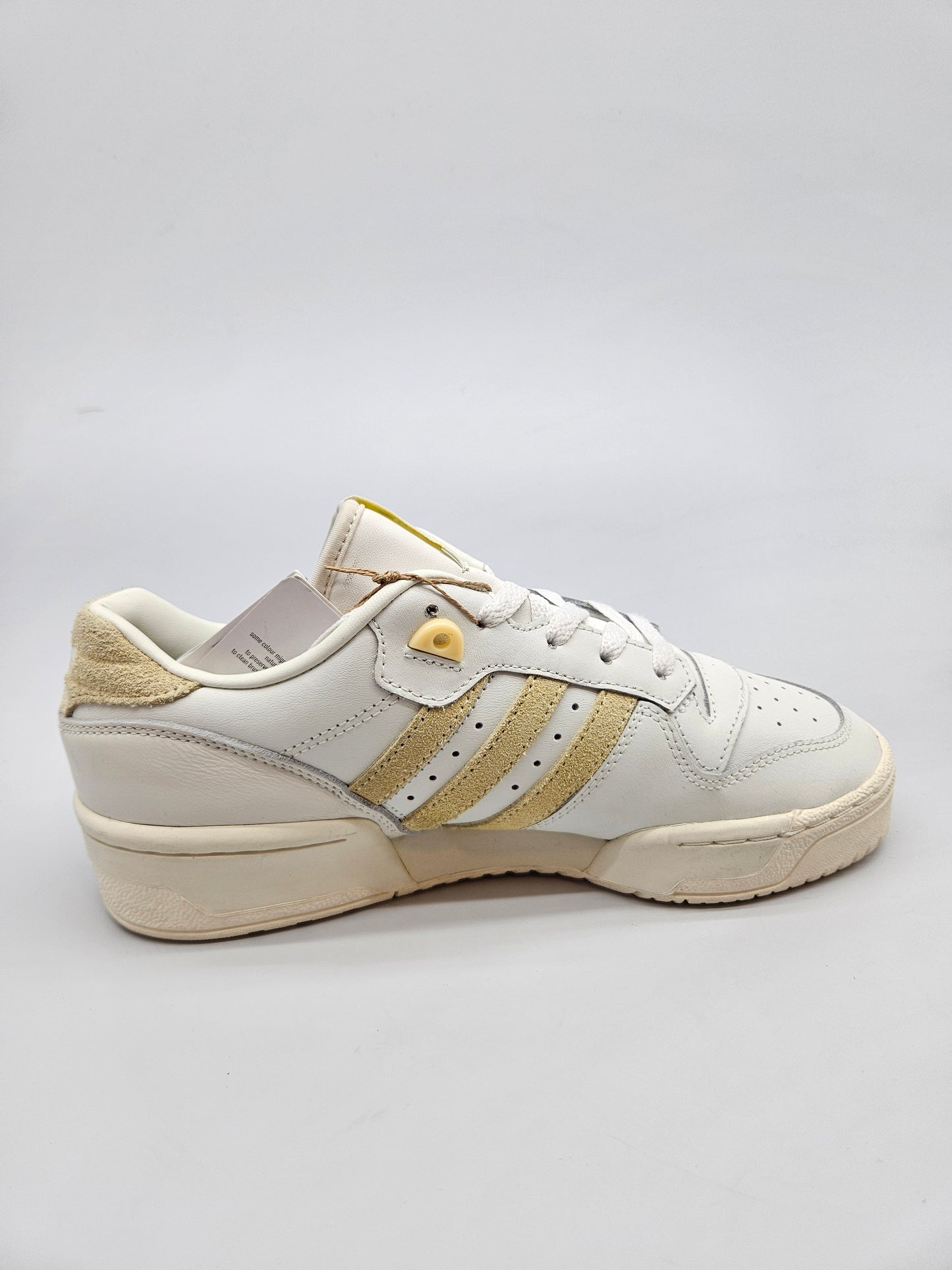 ADIDAS NOVI ORIGINAL PATIKI BR 40