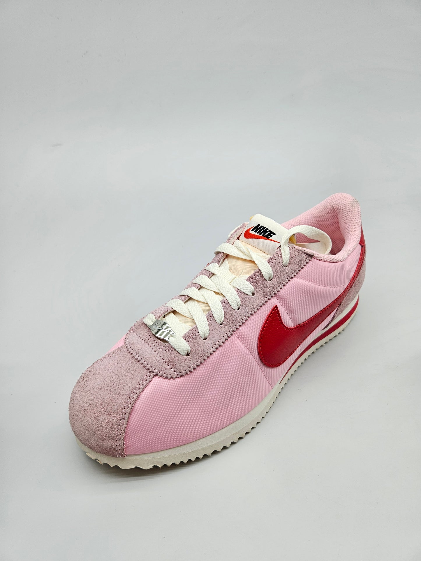 NIKE NOVI ORIGINAL PATIKI BR 43