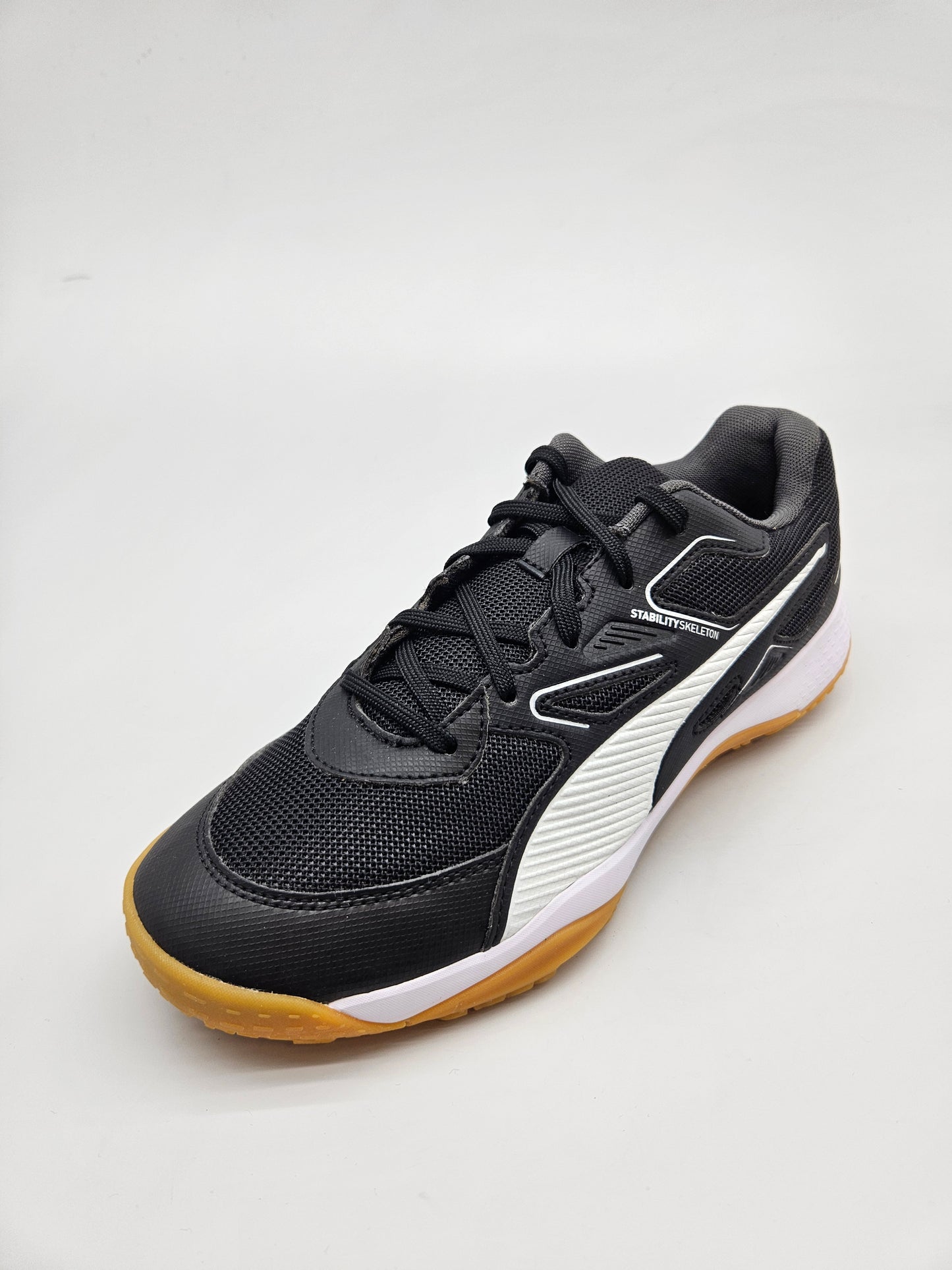 PUMA NOVI ORIGINAL PATIKI BR 38.5