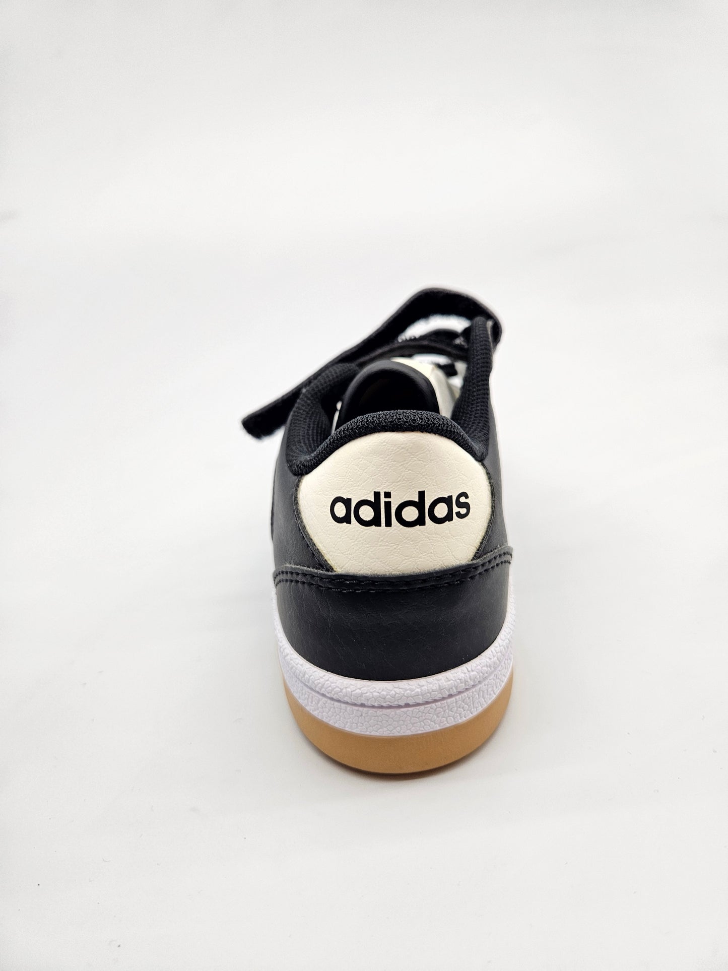ADIDAS NOVI ORIGINAL PATIKI BR 31