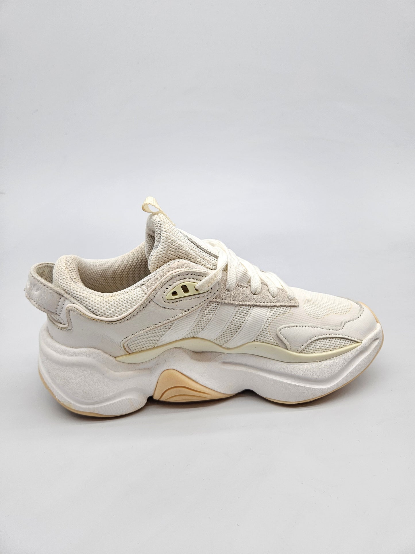 ADIDAS ORIGINAL PATIKI BR 38.5