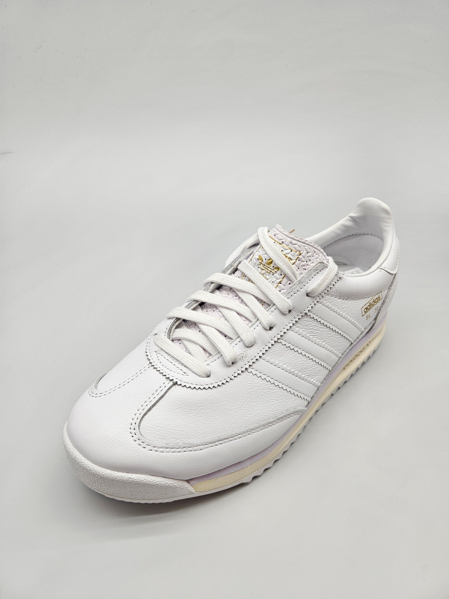 ADIDAS NOVI ORIGINAL PATIKI BR 42.5