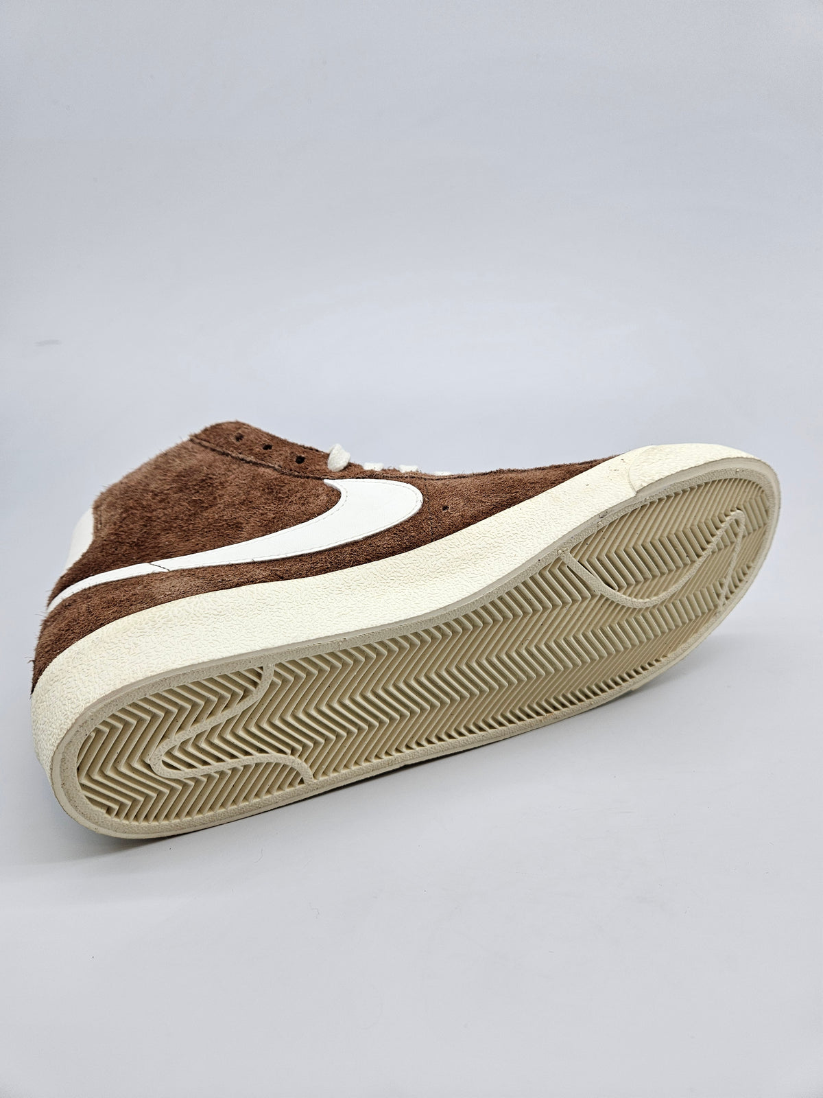 NIKE ORIGINAL KOZNI PATIKI BR 40.5