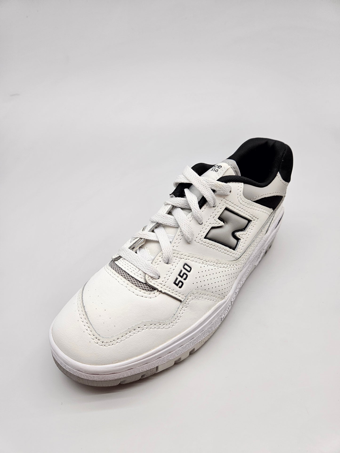 NEW BALANCE NOVI ORIGINAL PATIKI BR 39.5