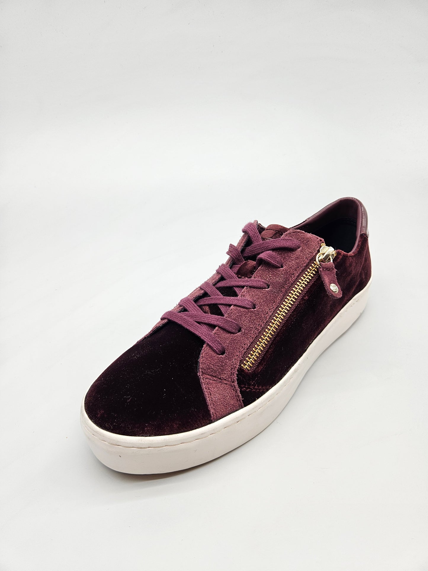 TOMMY HILFIGER NOVI ORIGINAL 41