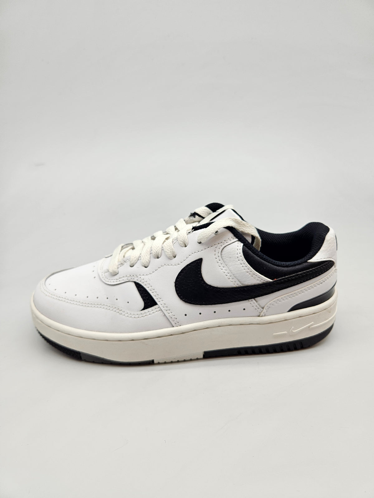 NIKE ORIGINAL PATIKI BR 38.5