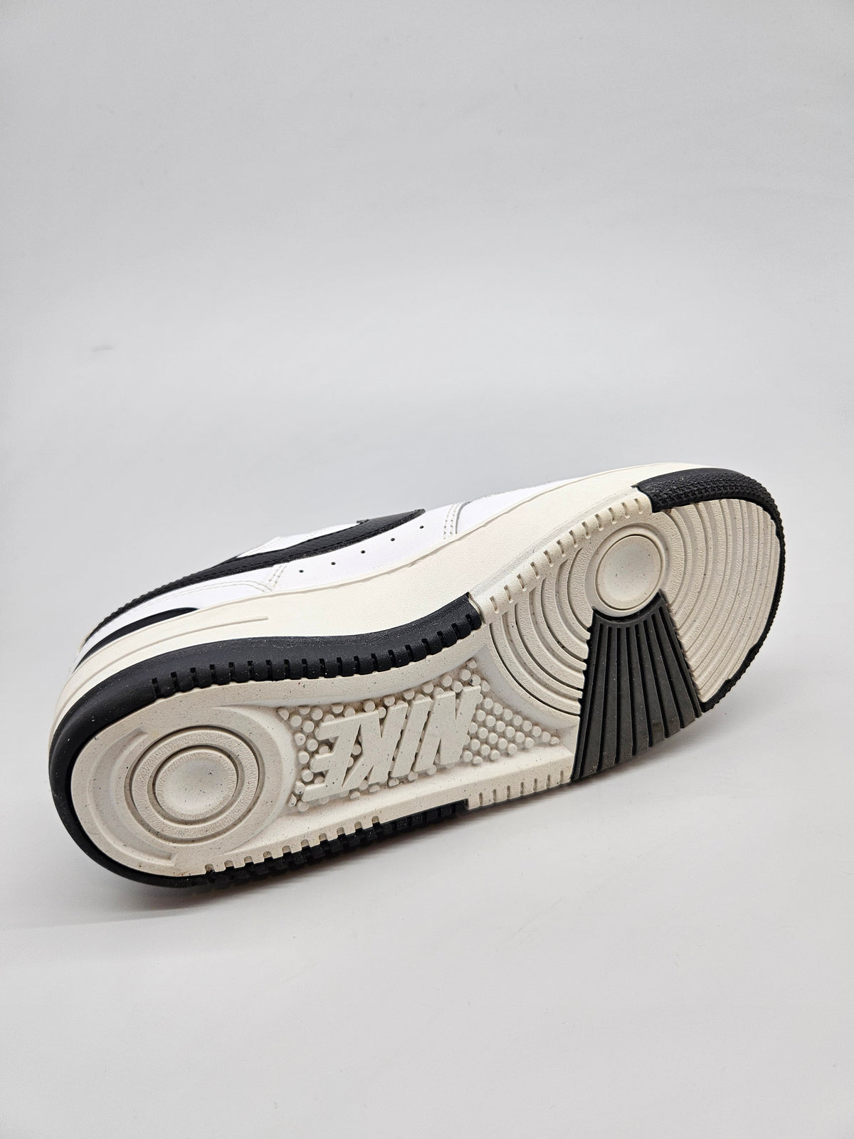 NIKE ORIGINAL PATIKI BR 38.5