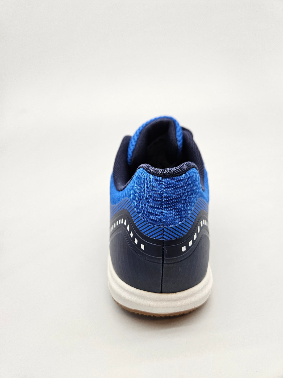 FILA NOVI ORIGINAL PATIKI BR 41