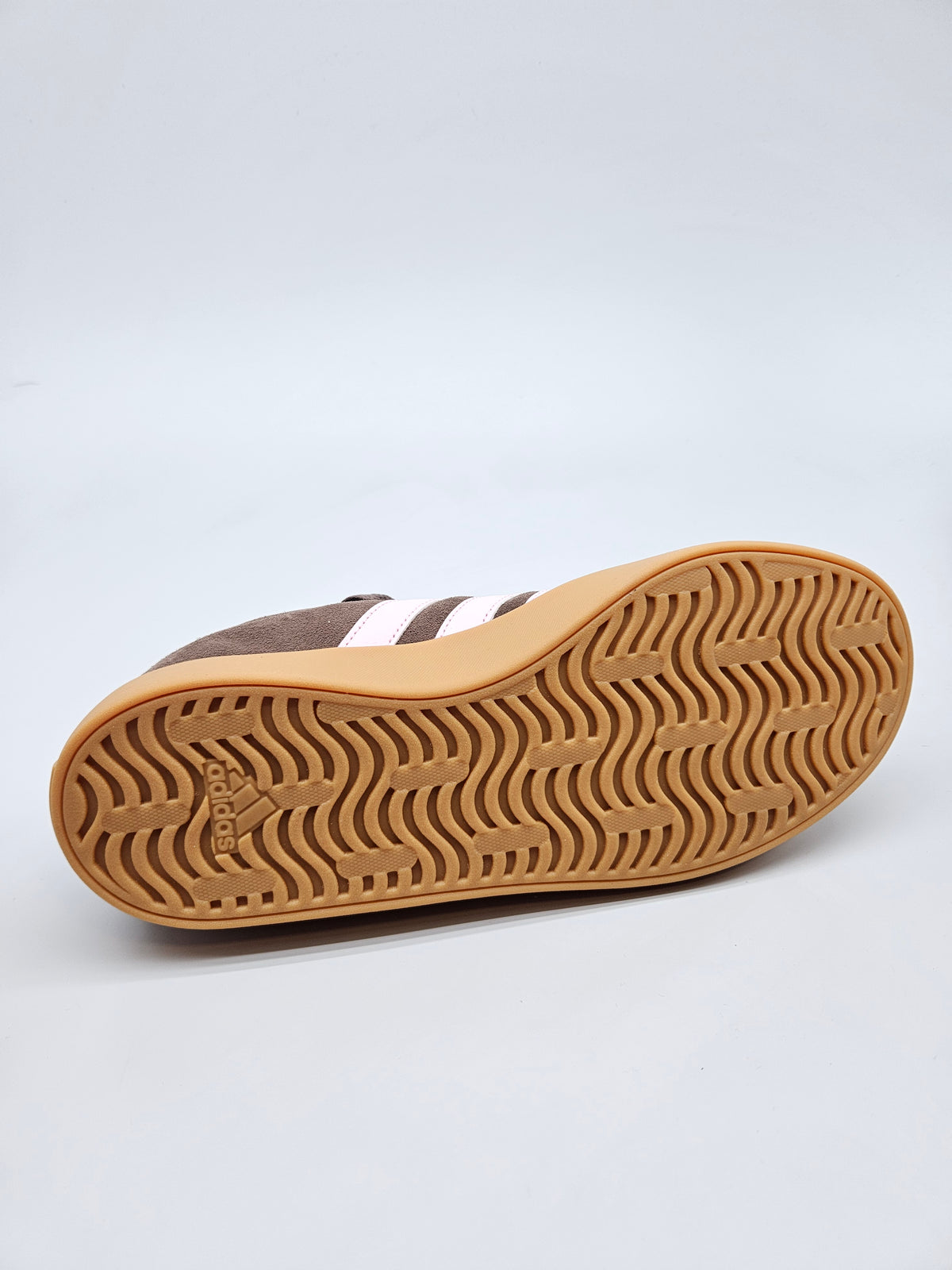 ADIDAS NOVI ORIGINAL PATIKI BR 41