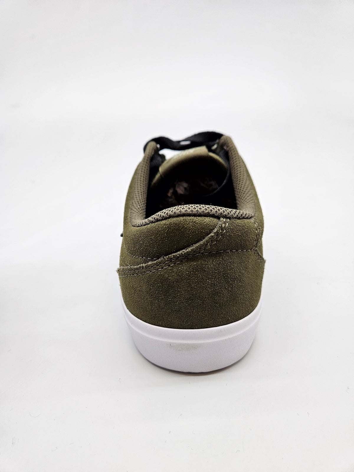 NIKE NOVI ORIGINAL PATIKI BR 43