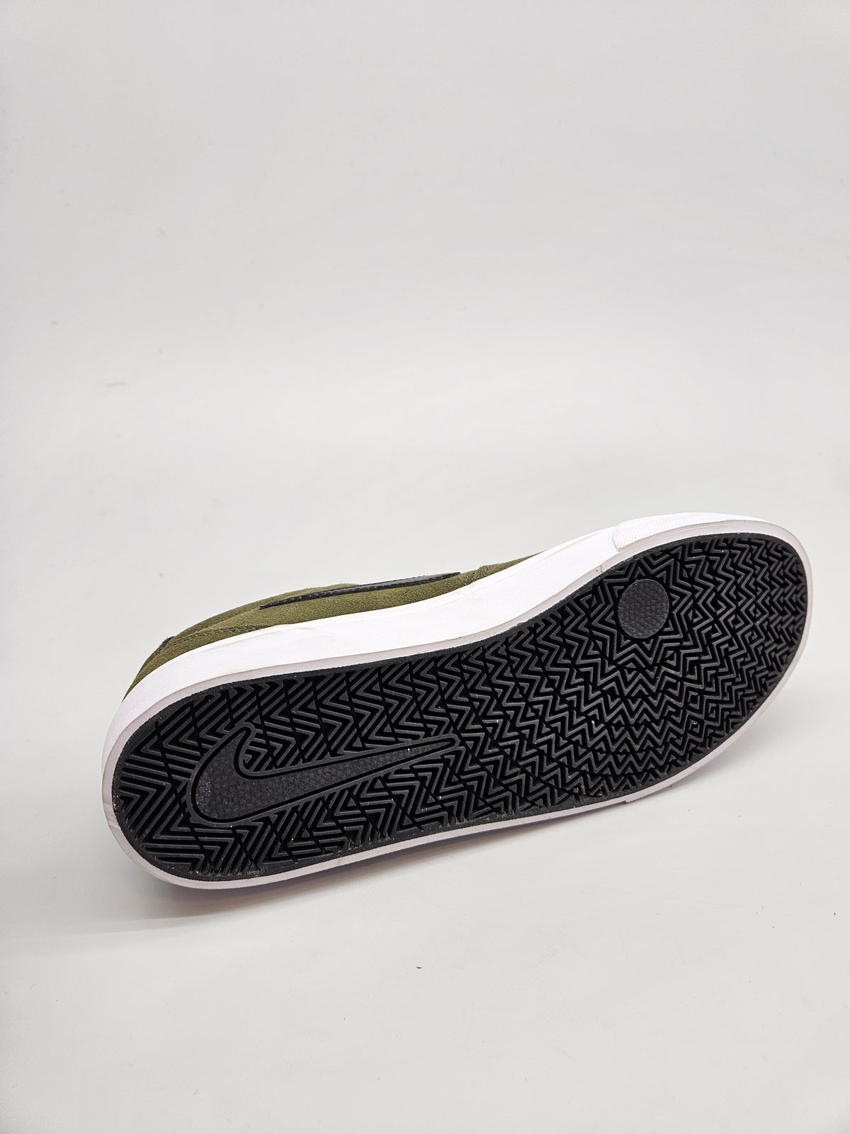 NIKE NOVI ORIGINAL PATIKI BR 43