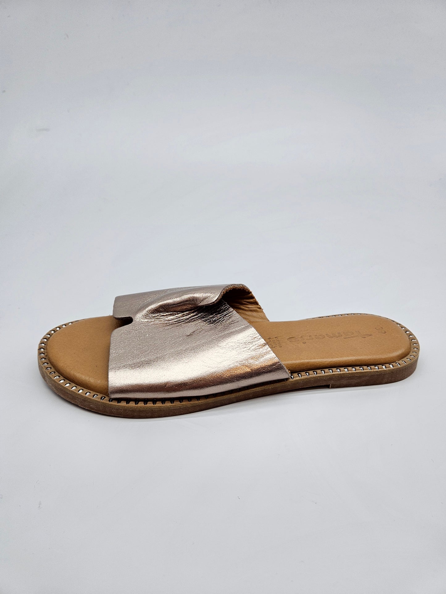 TAMARIS ORIGINAL KOZNI VLECKI BR 39
