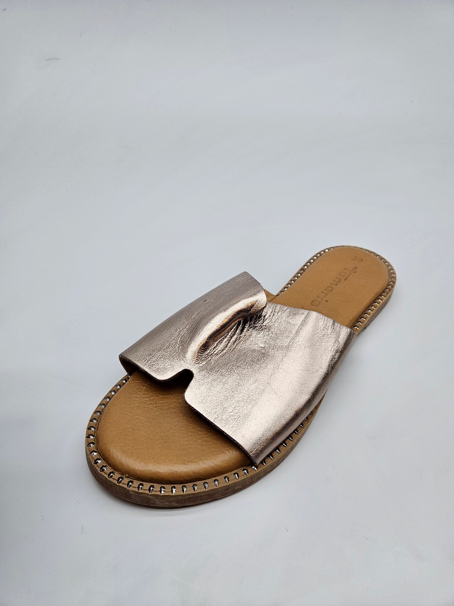TAMARIS ORIGINAL KOZNI VLECKI BR 39