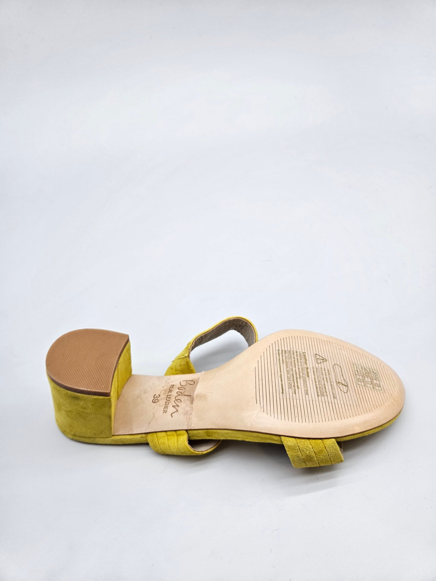 BODEN ORIGINAL NOVI KOZNI SANDALI BR 39