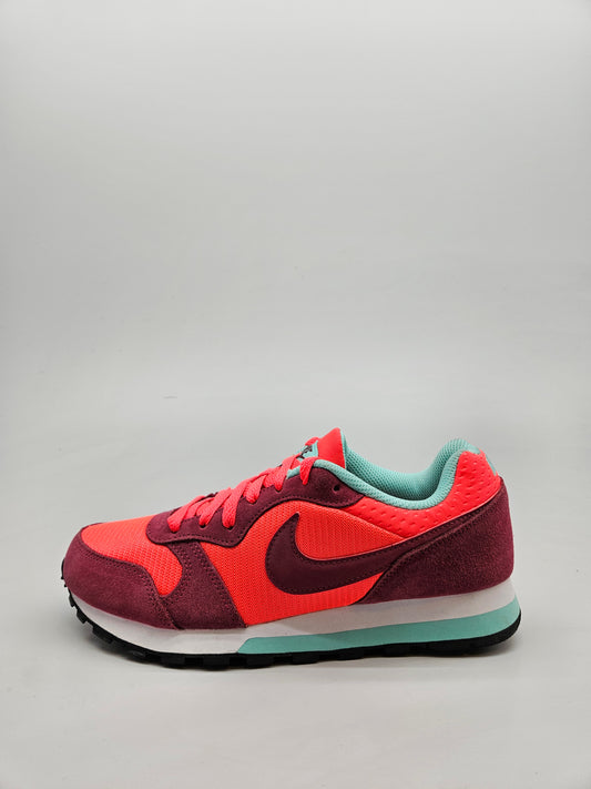NIKE NOVI ORIGINAL PATIKI BR 38