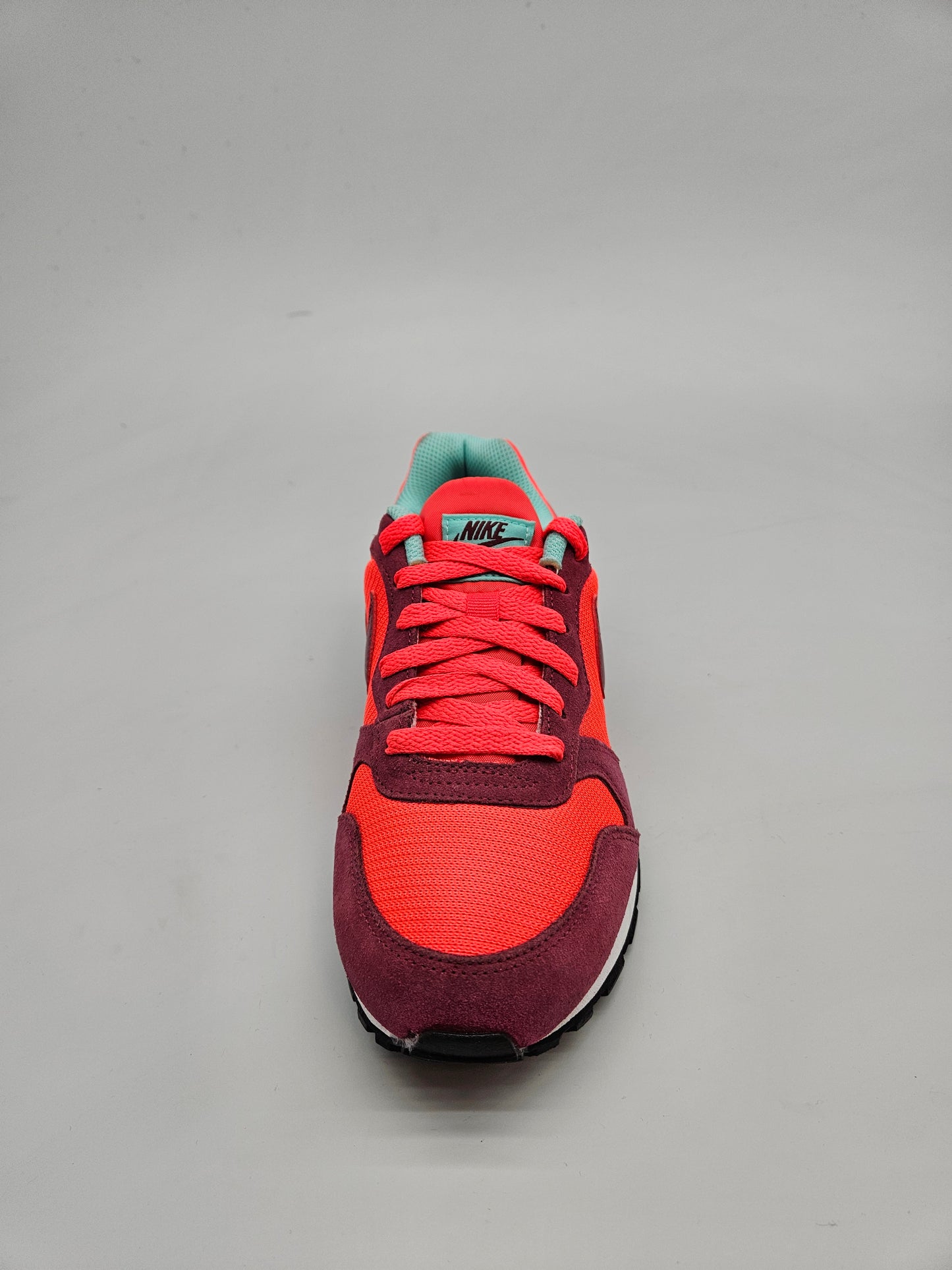 NIKE NOVI ORIGINAL PATIKI BR 38