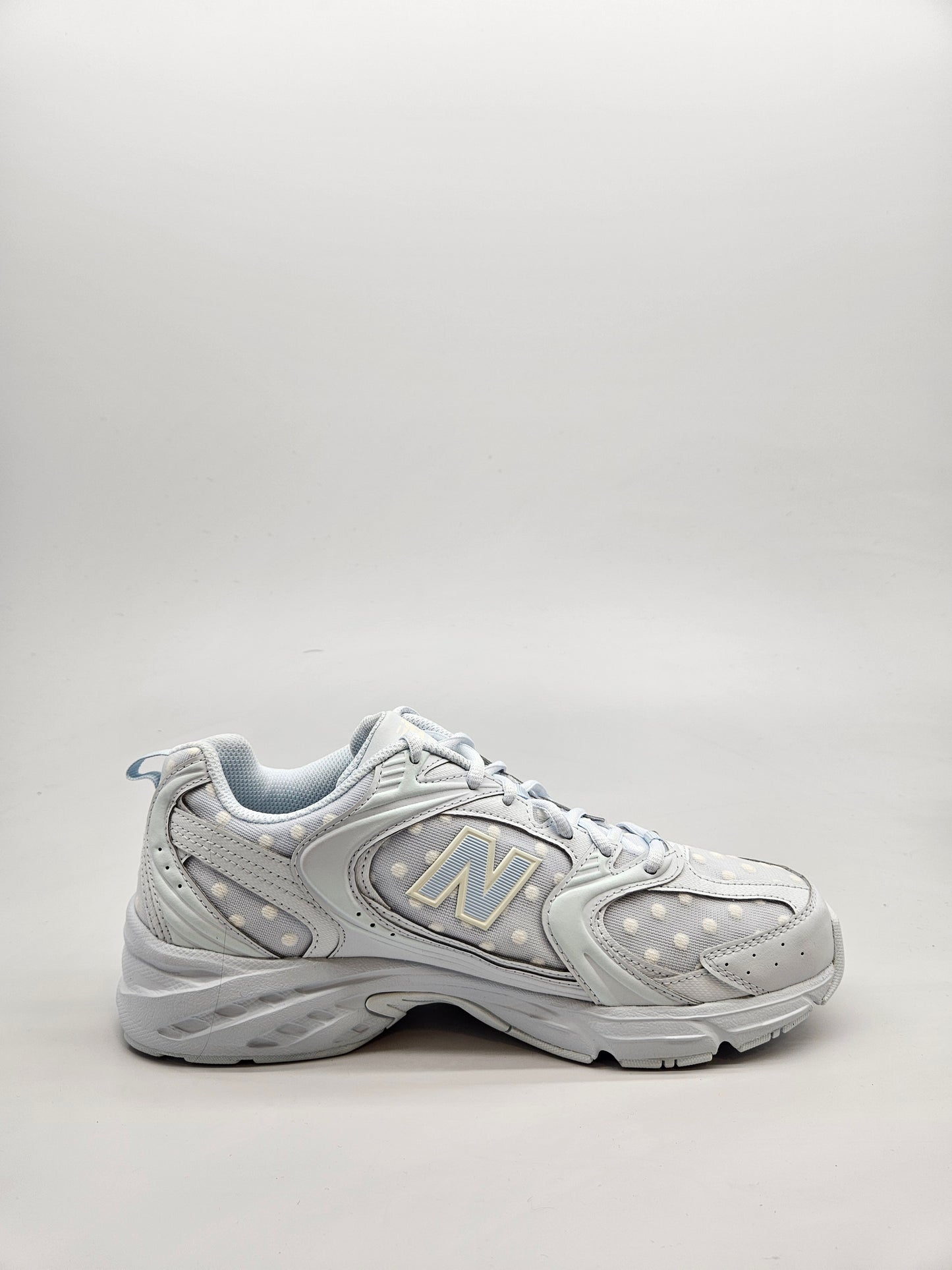 NEW BALANCE NOVI ORIGINAL PATIKI BR 42.5