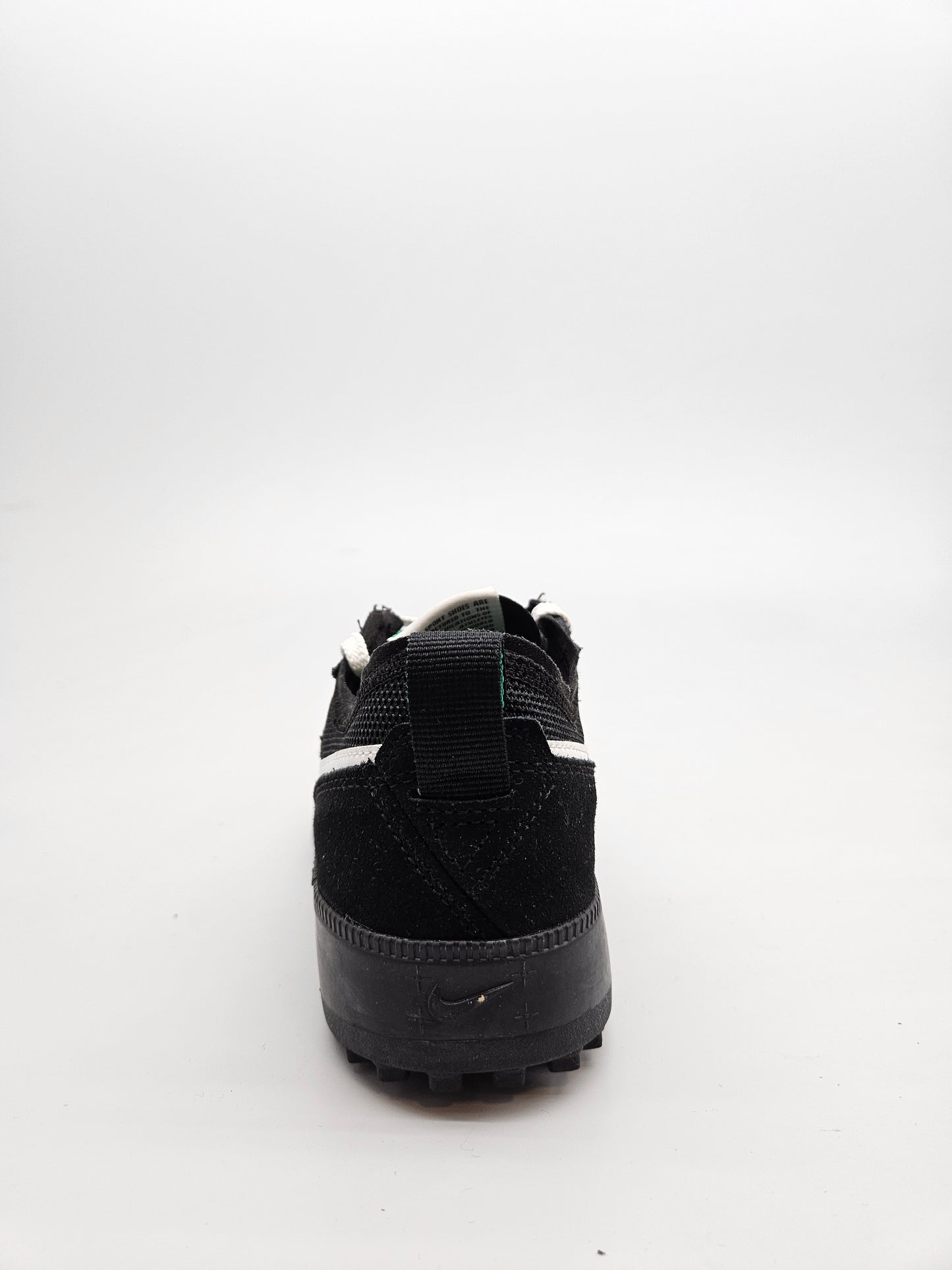 NIKE NOVI ORIGINAL PATIKI BR 40.5
